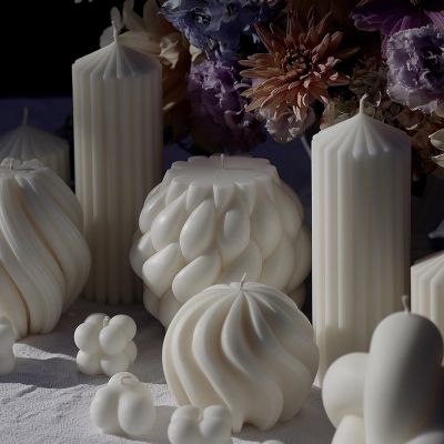Rotating Pillar Scented Candle