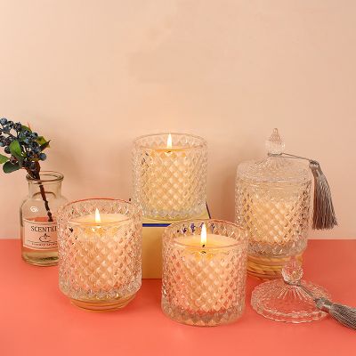 Streamer Glass Scented Candle with Lid 200g