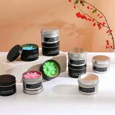 Little Daisy Tin Candle 100g