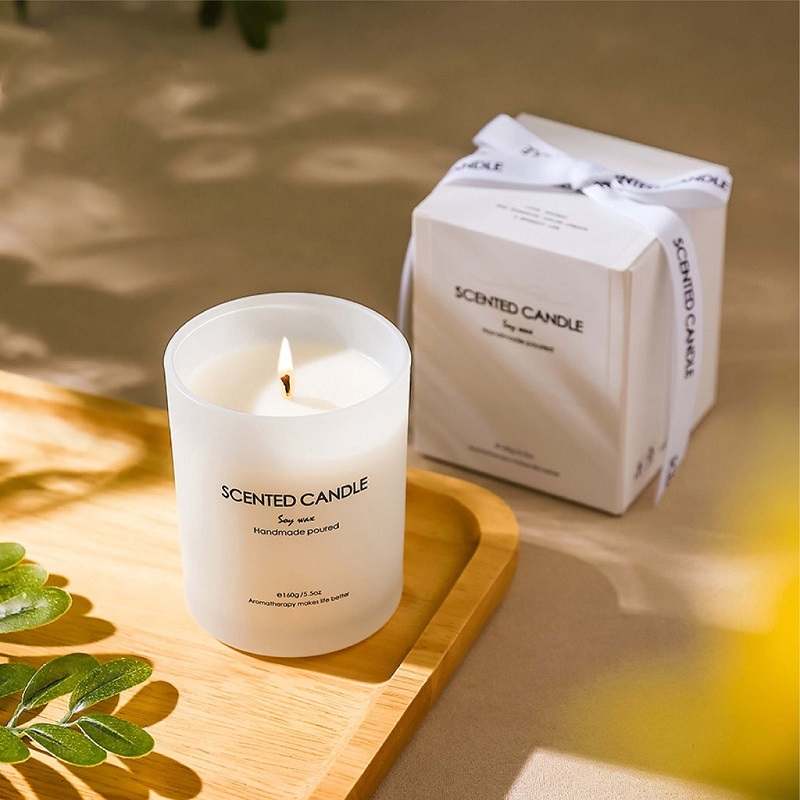 White Frosted Scented Candle 200g