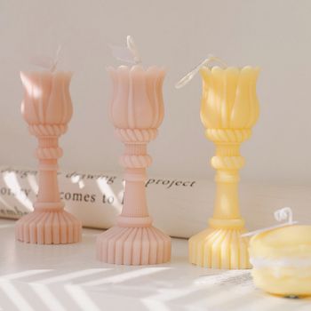 Tulip Art Candle Holder 300g