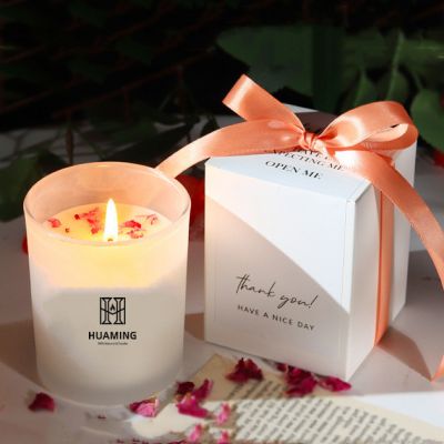 Flowers Scented Candle with Wooden Lid 200g