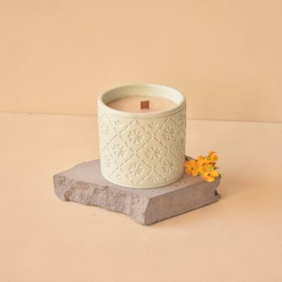 Foral ceramic scented candle 180g