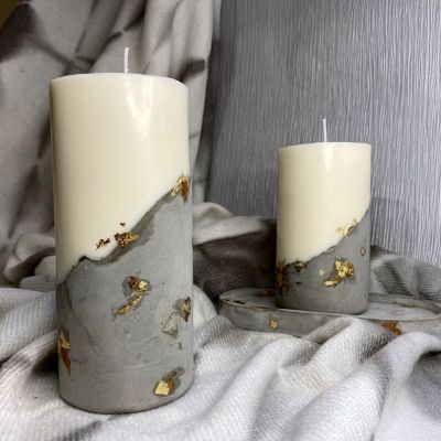 Concrete Tinsel Pillar Candle