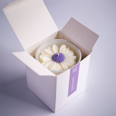 Small Daisy Scented Candle 150g