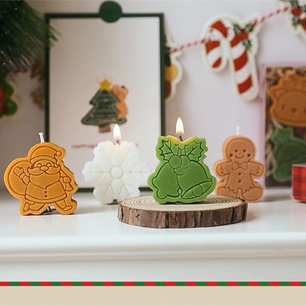 Novelty Christmas Candle Set 130g